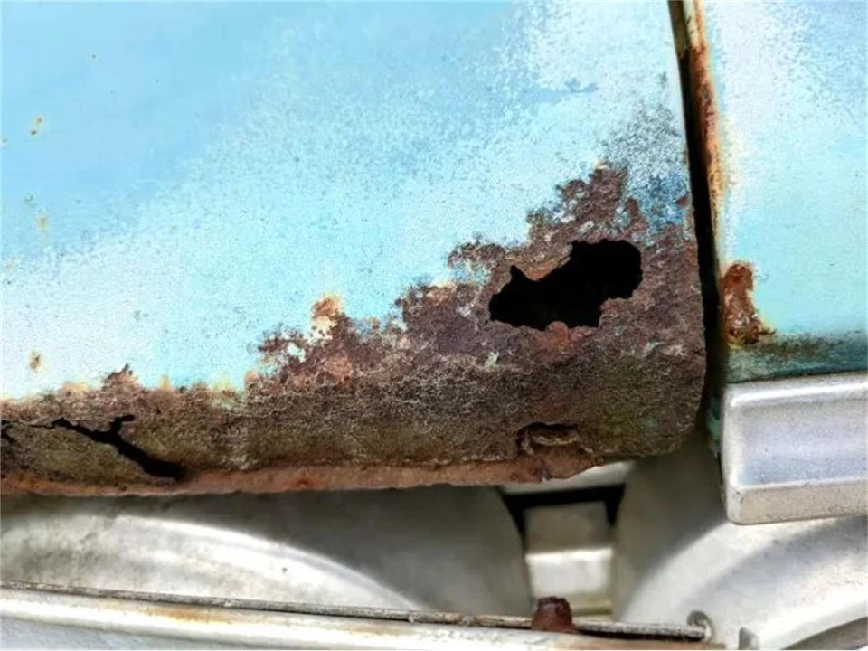 1960 Chevrolet Biscayne - Image 2 of 28