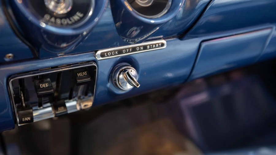 1960 Chevrolet Biscayne - Image 26 of 31