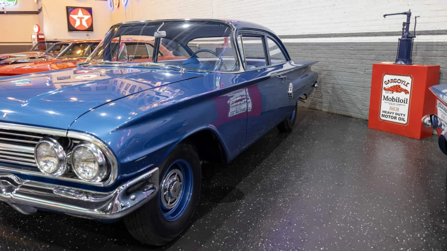 1960 Chevrolet Biscayne - Image 15 of 31