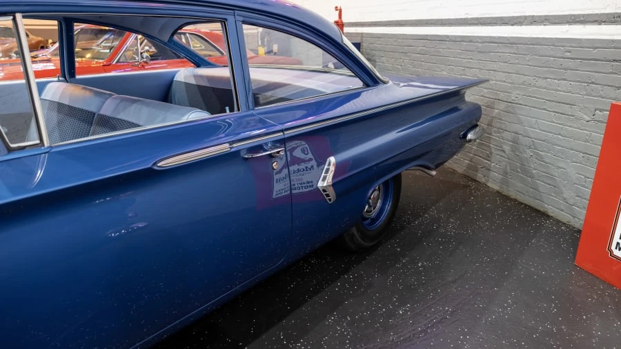 1960 Chevrolet Biscayne - Image 12 of 31