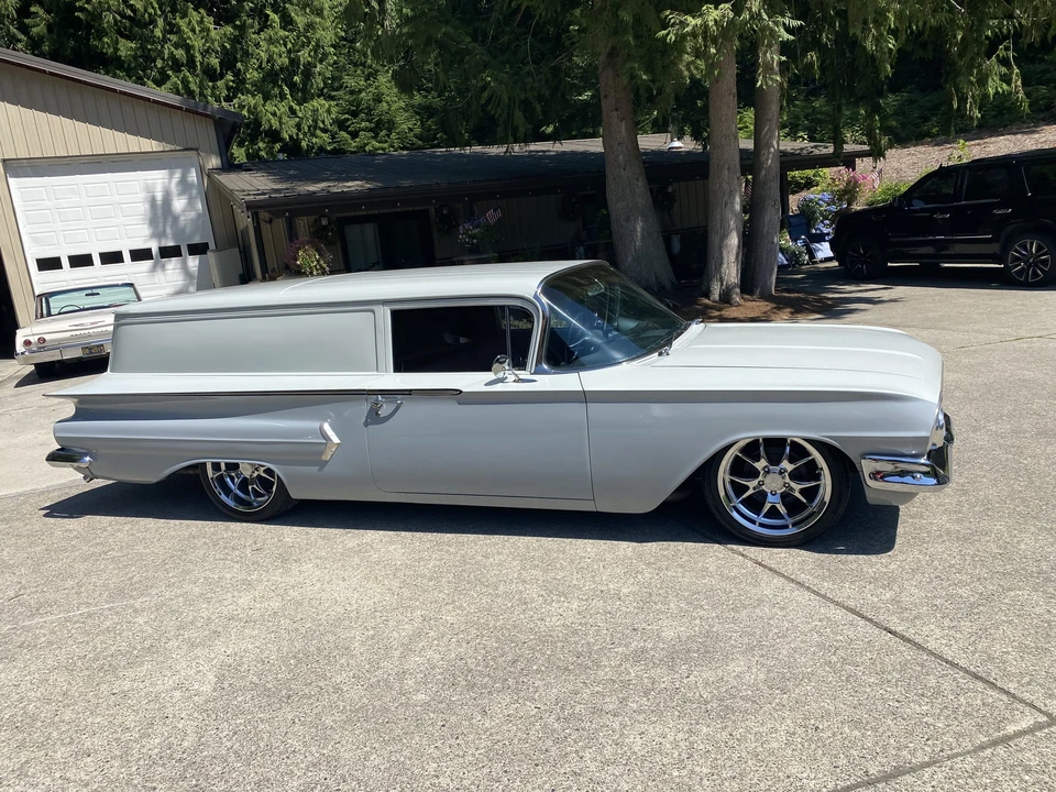 1960 Chevrolet Biscayne - Image 11 of 31