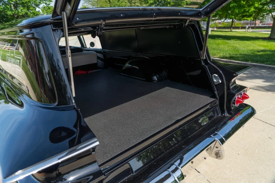 1960 Chevrolet Biscayne - Image 10 of 16