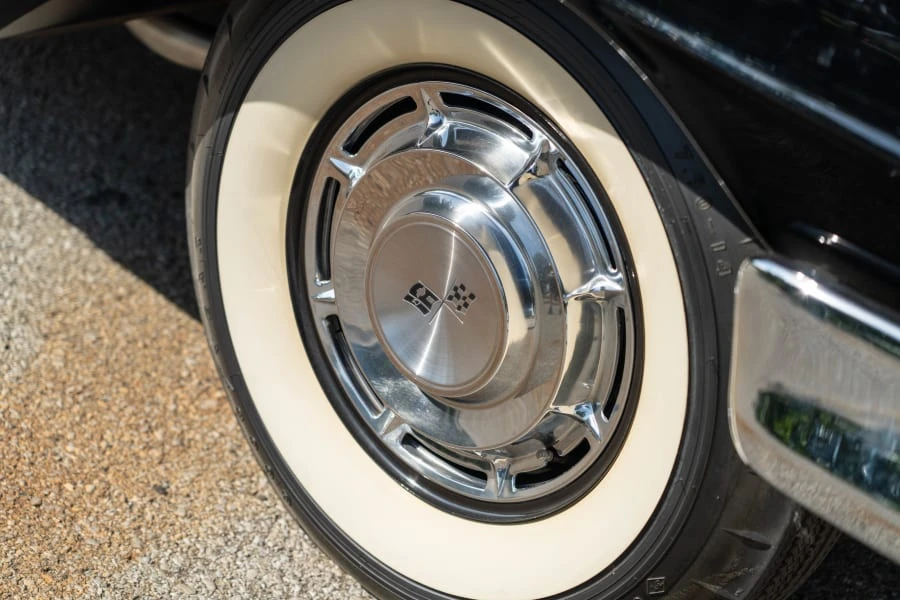 1960 Chevrolet Biscayne - Image 7 of 16