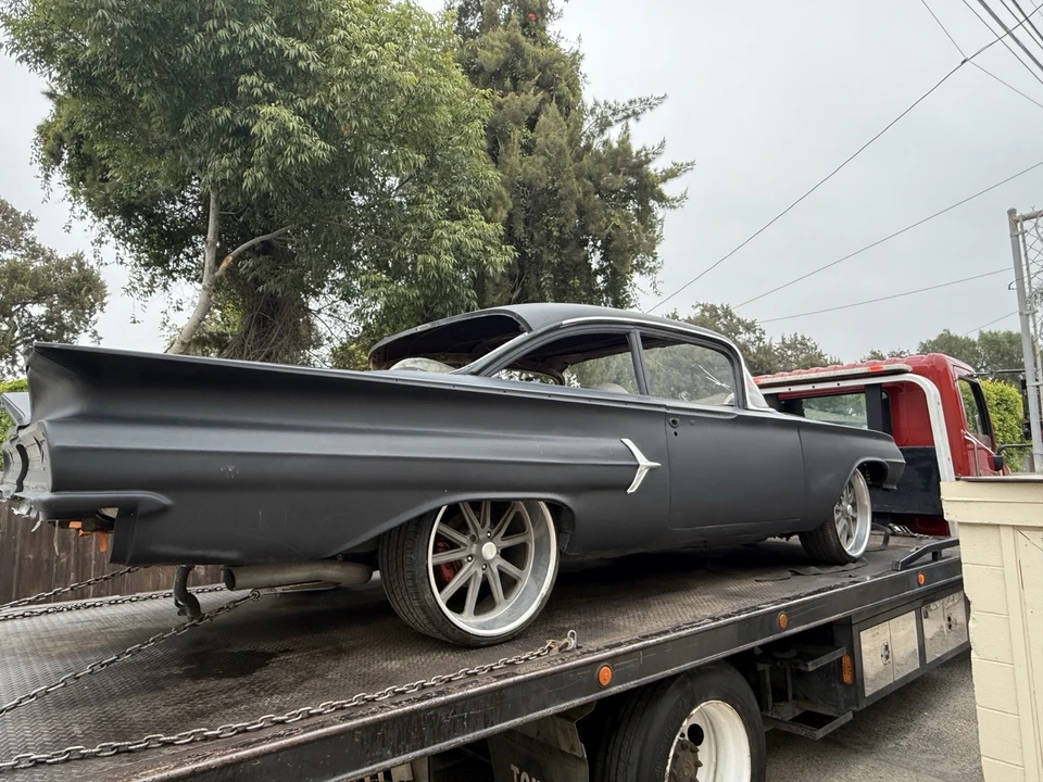 1960 Chevrolet Biscayne - Image 2 of 18