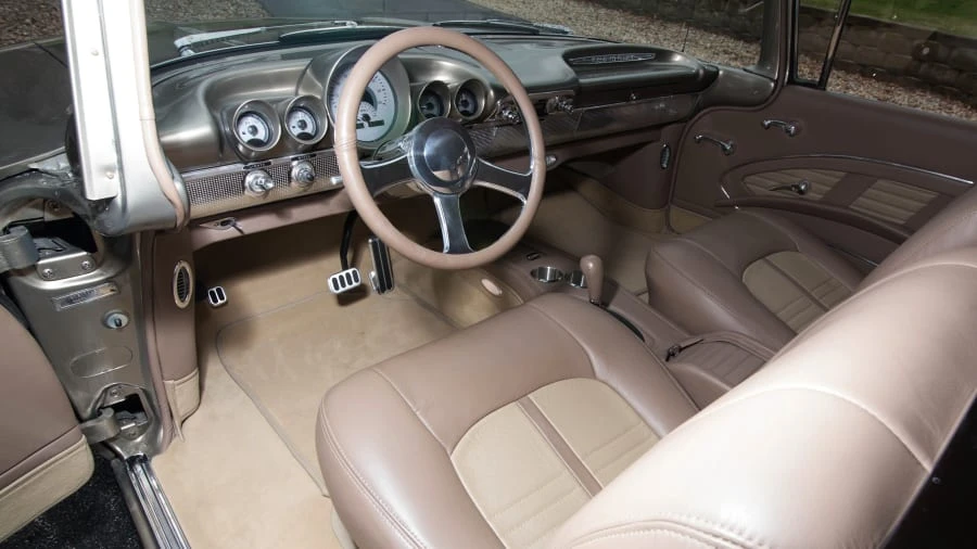 1960 Chevrolet Biscayne - Image 4 of 12