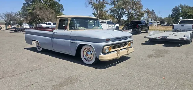 1960 Chevrolet C10 Apache 10