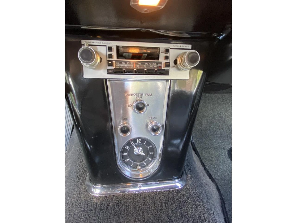 1960 Chevrolet Corvette C1 - Image 20 of 31