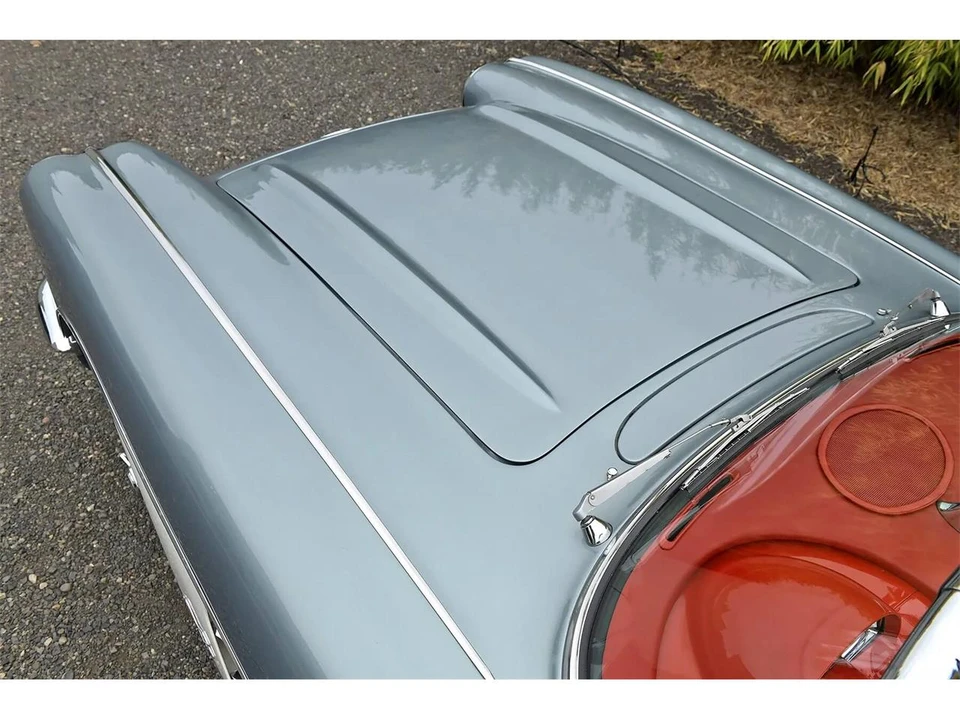 1960 Chevrolet Corvette C1 - Image 22 of 31