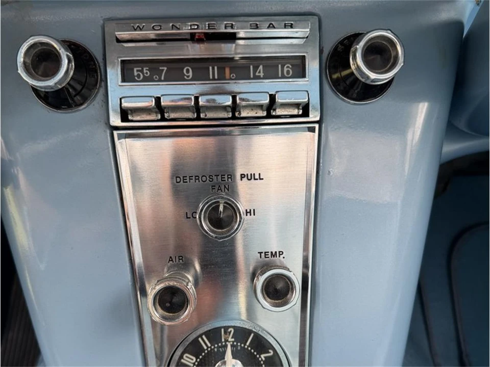 1960 Chevrolet Corvette C1 - Image 14 of 21