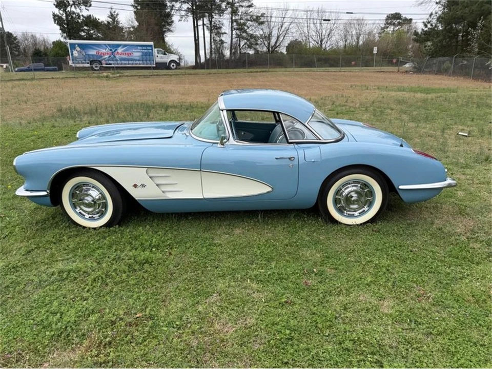 1960 Chevrolet Corvette C1 - Image 2 of 21