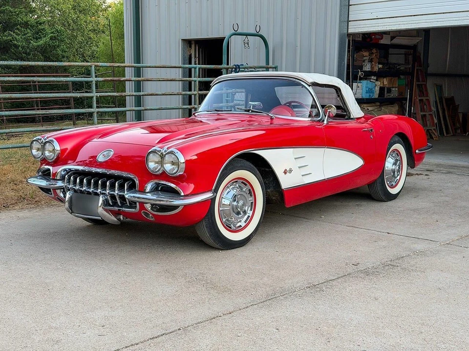 1960 Chevrolet Corvette C1 - Image 5 of 31