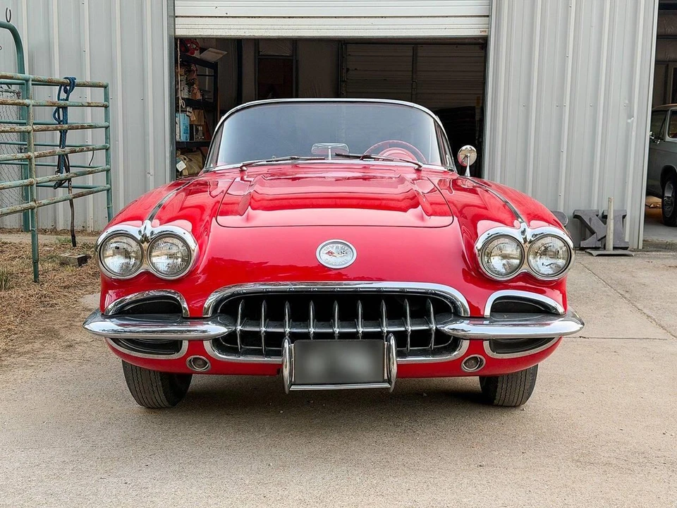 1960 Chevrolet Corvette C1 - Image 4 of 31