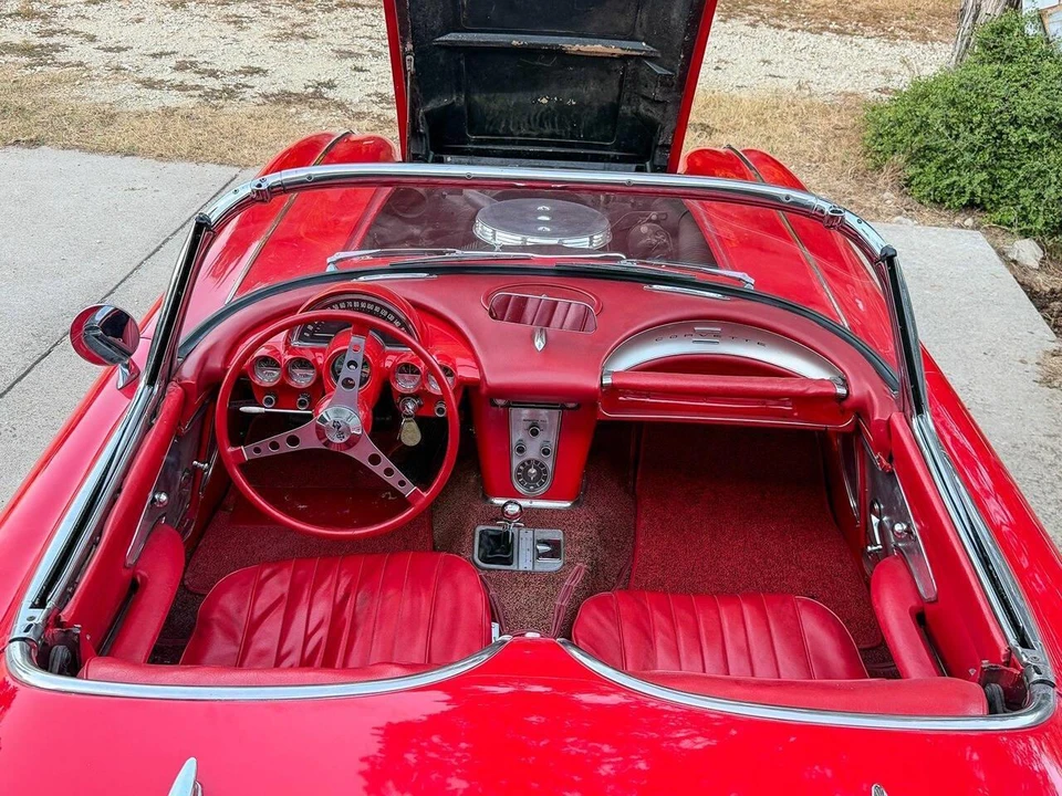 1960 Chevrolet Corvette C1 - Image 27 of 31