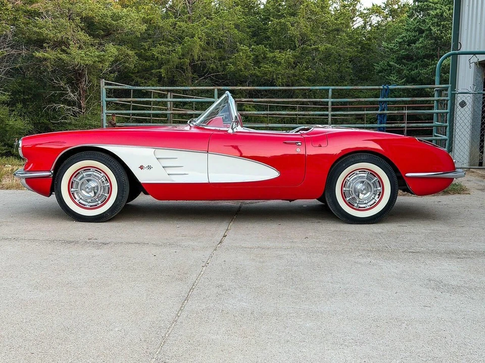 1960 Chevrolet Corvette C1 - Image 6 of 31