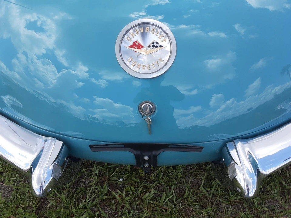 1960 Chevrolet Corvette C1 - Image 13 of 25