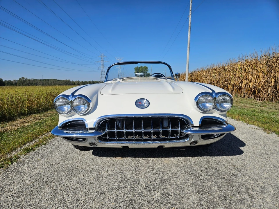 1960 Chevrolet Corvette C1 - Image 13 of 21