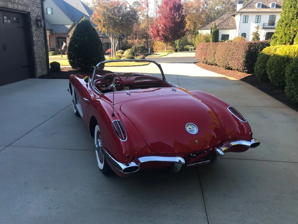 1960 Chevrolet Corvette C1 - Image 4 of 21