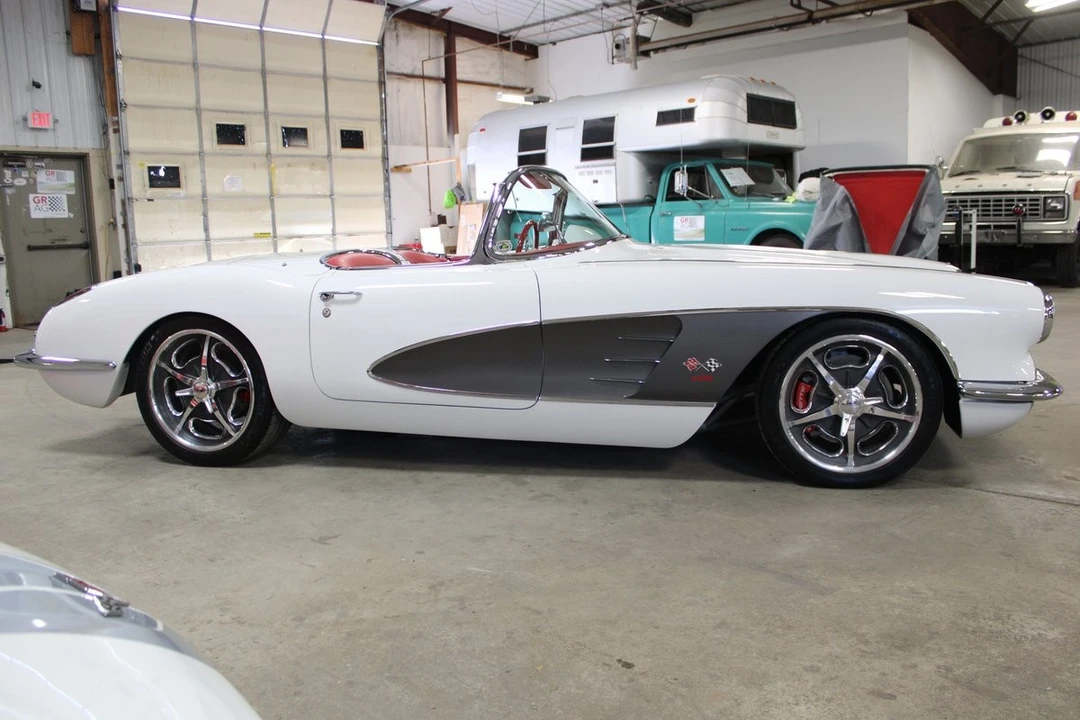 1960 Chevrolet Corvette C1 - Image 7 of 31