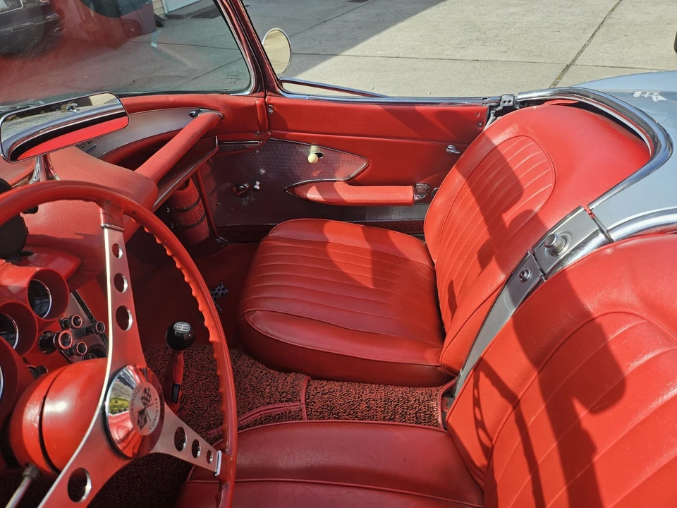 1960 Chevrolet Corvette C1 - Image 4 of 11