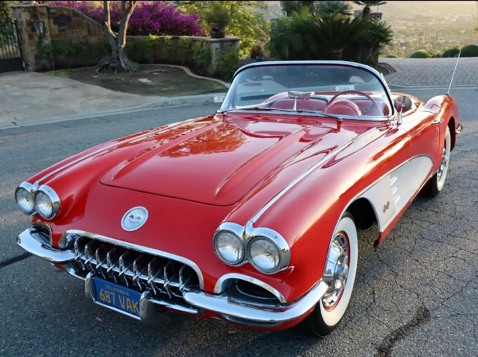 1960 Chevrolet Corvette C1 - Image 13 of 21