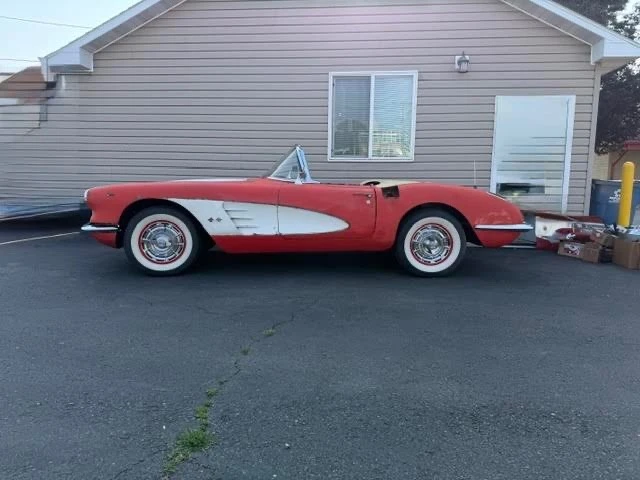 1960 Chevrolet Corvette C1 - Image 9 of 28