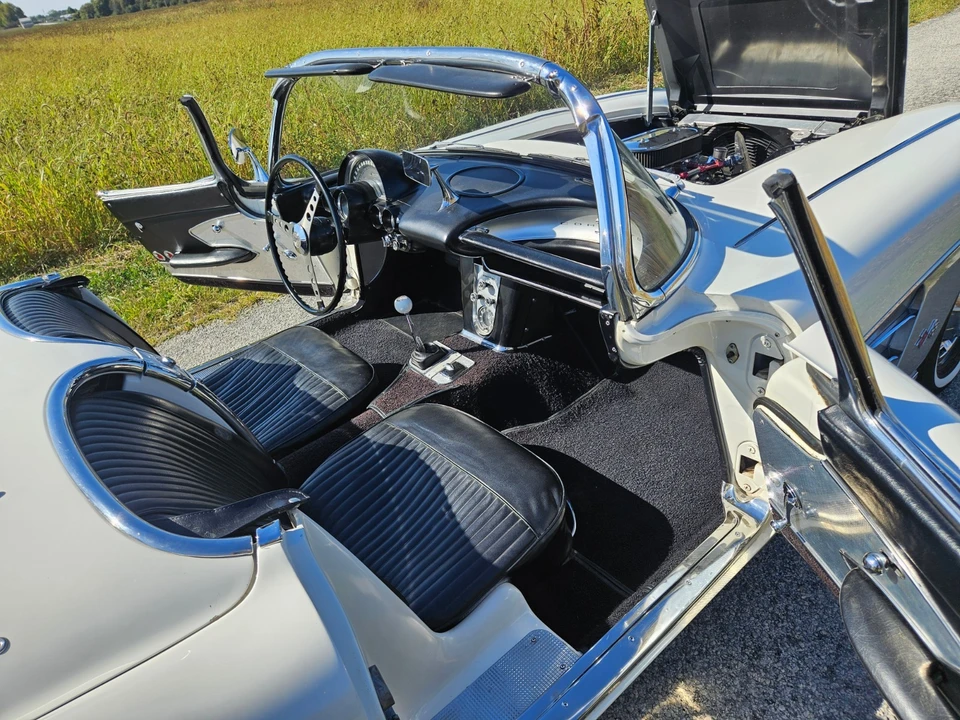1960 Chevrolet Corvette C1 - Image 21 of 21