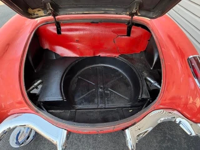 1960 Chevrolet Corvette C1 - Image 26 of 28