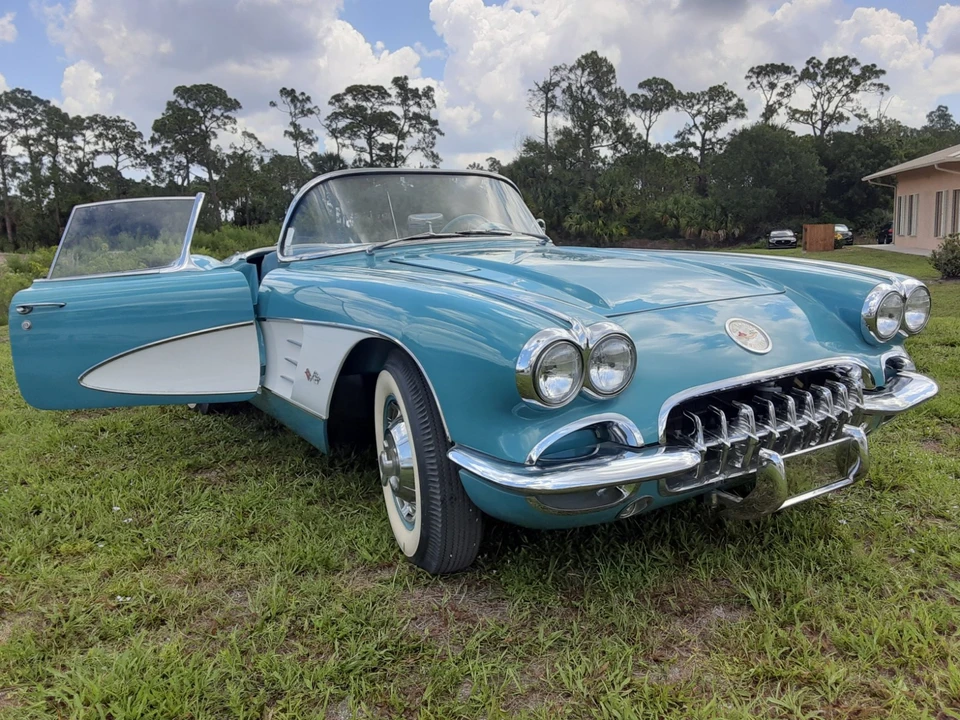 1960 Chevrolet Corvette C1 - Image 25 of 25