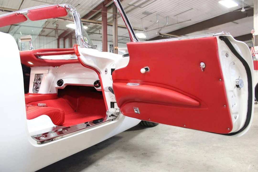 1960 Chevrolet Corvette C1 - Image 24 of 31