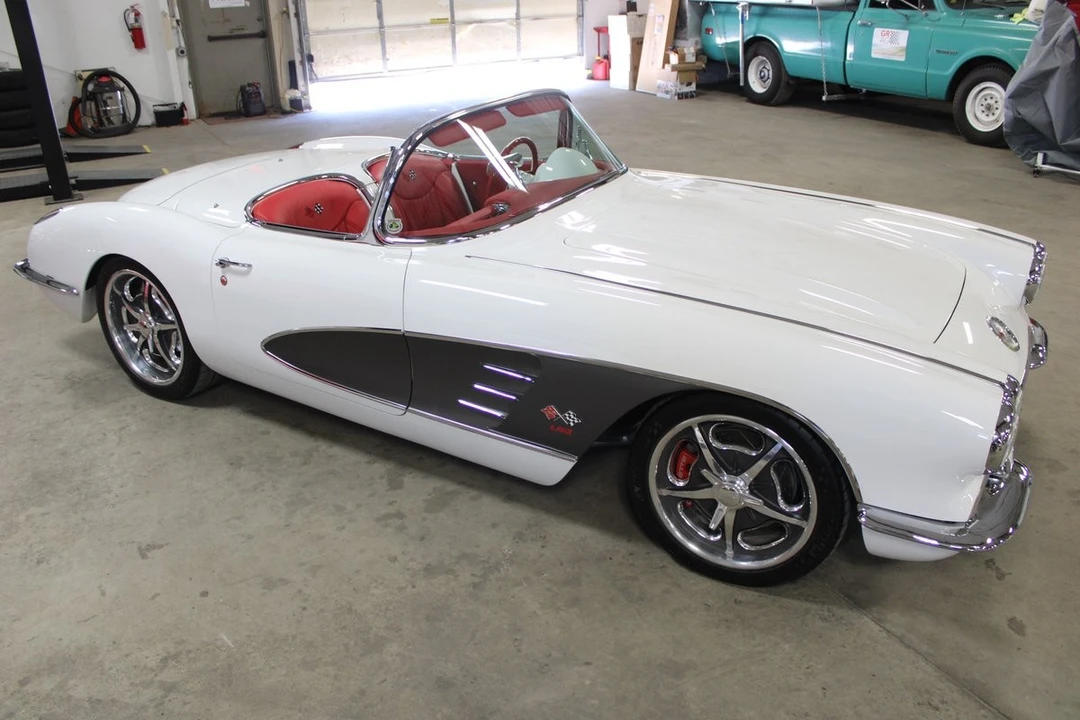 1960 Chevrolet Corvette C1 - Image 23 of 31