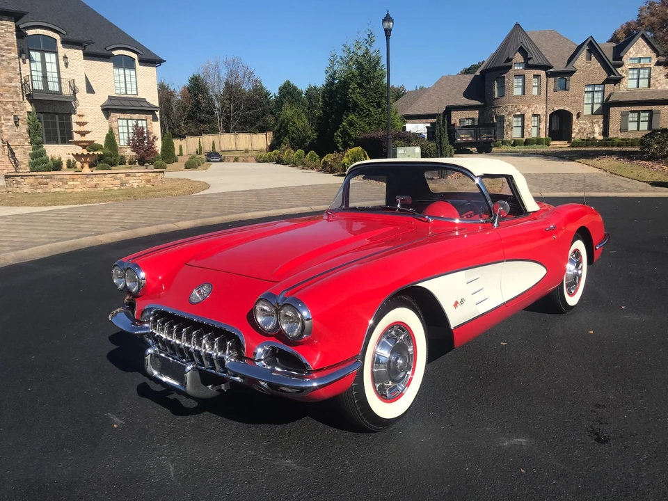 1960 Chevrolet Corvette C1 - Image 19 of 21