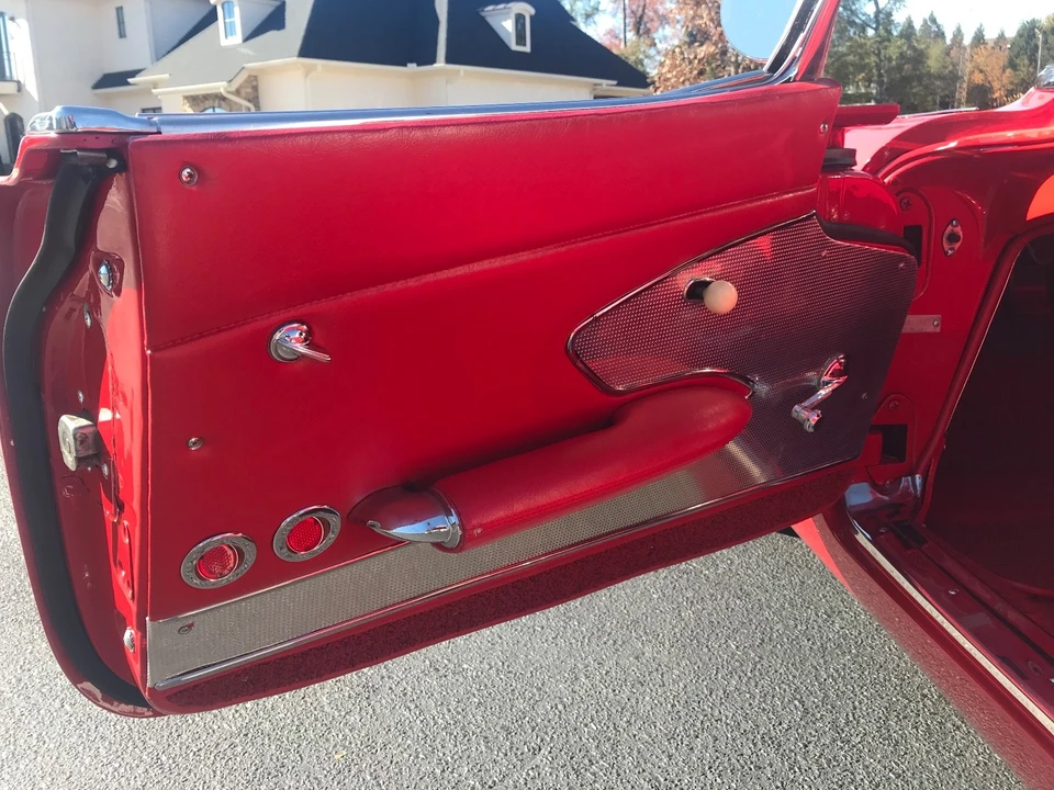 1960 Chevrolet Corvette C1 - Image 15 of 21