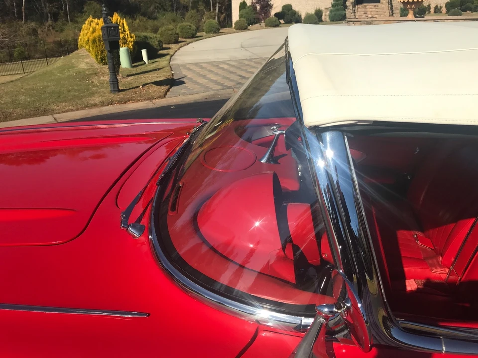 1960 Chevrolet Corvette C1 - Image 16 of 21