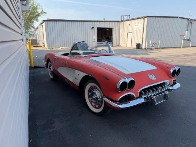 1960 Chevrolet Corvette C1 - Image 4 of 28