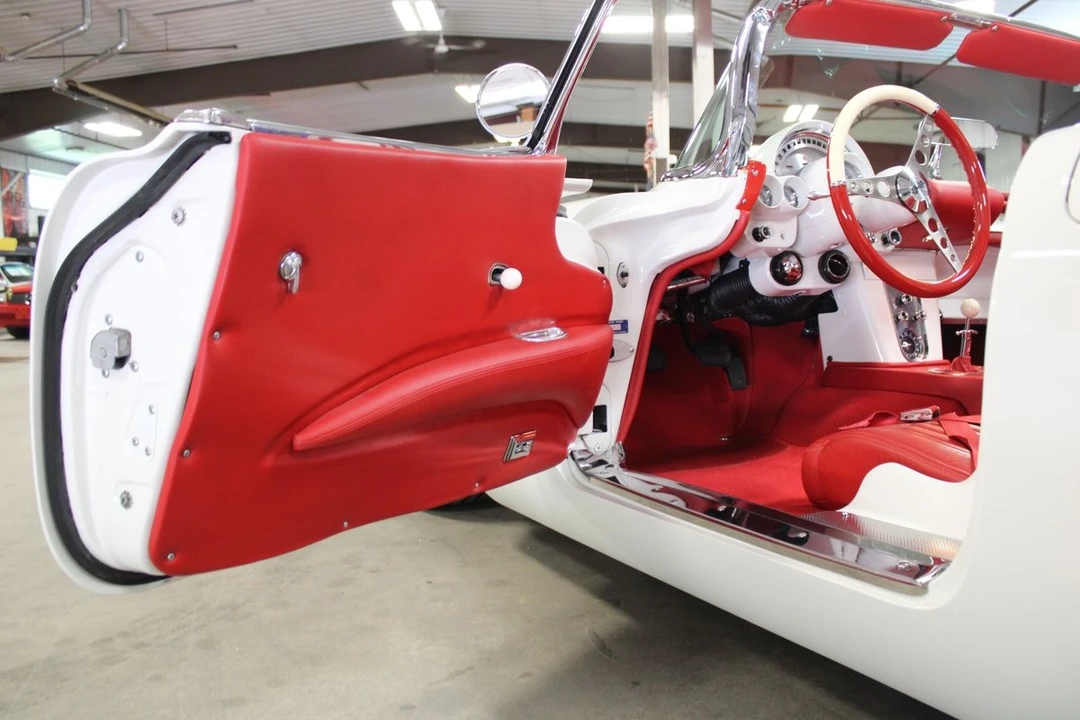 1960 Chevrolet Corvette C1 - Image 31 of 31