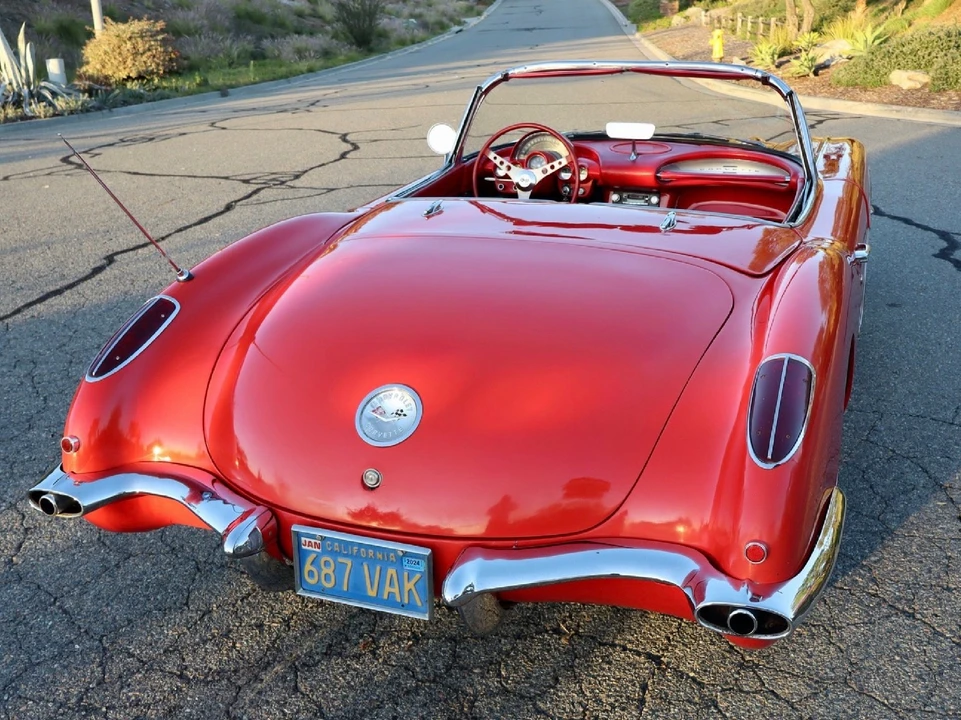 1960 Chevrolet Corvette C1 - Image 16 of 21