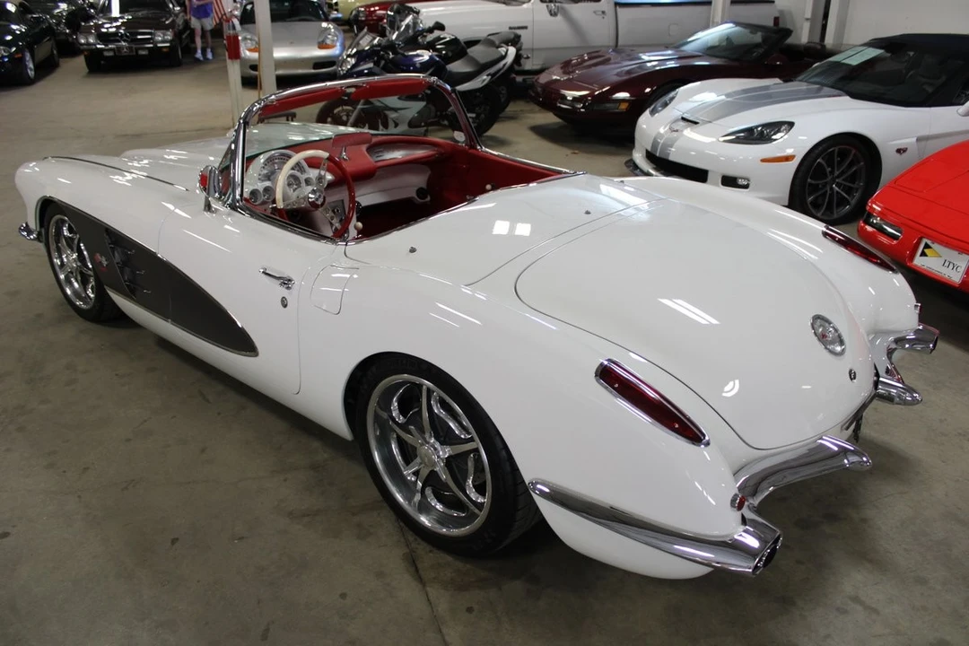 1960 Chevrolet Corvette C1 - Image 21 of 31