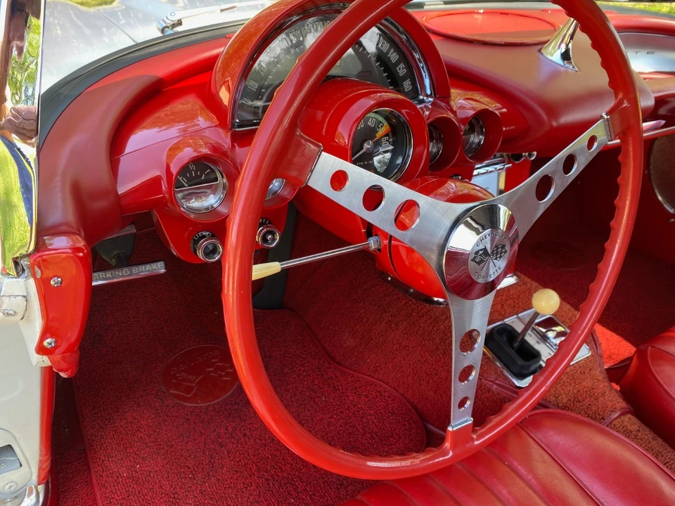 1960 Chevrolet Corvette C1 - Image 5 of 18
