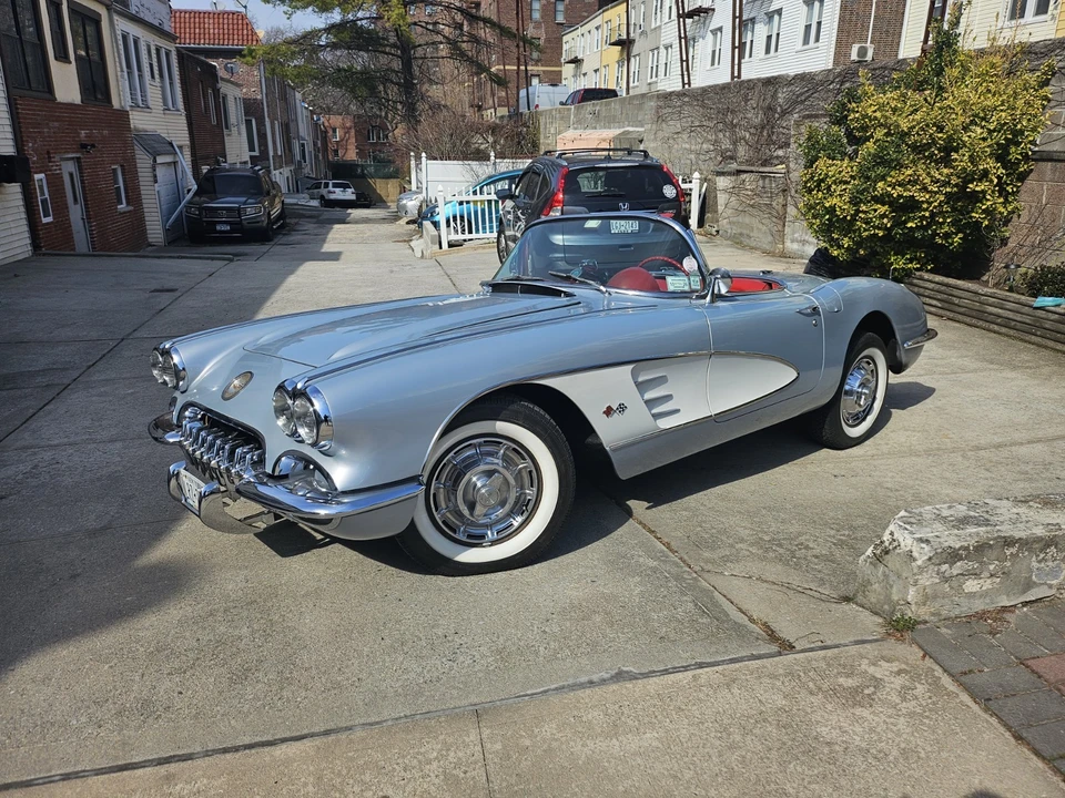 1960 Chevrolet Corvette C1 - Image 6 of 11