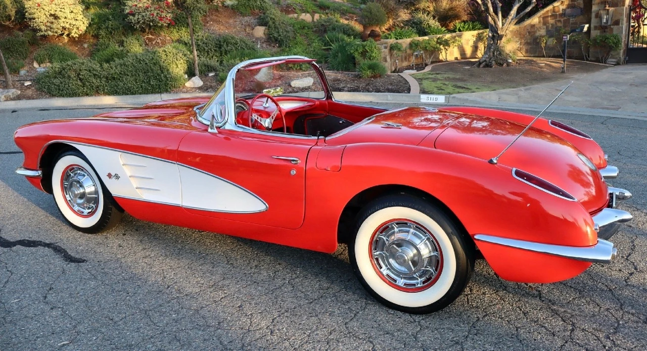 1960 Chevrolet Corvette C1 - Image 17 of 21