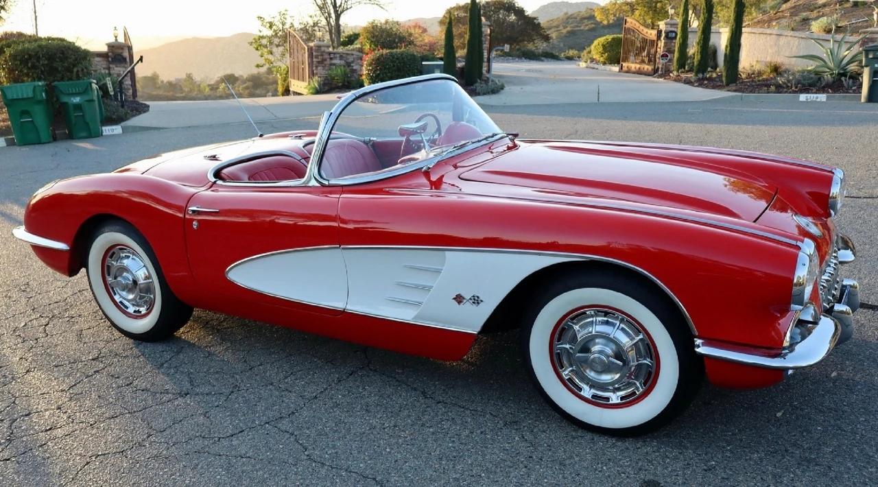 1960 Chevrolet Corvette C1 - Image 14 of 21