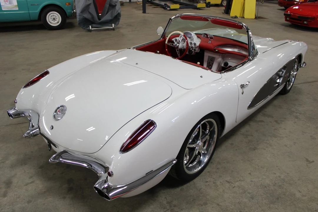 1960 Chevrolet Corvette C1 - Image 22 of 31