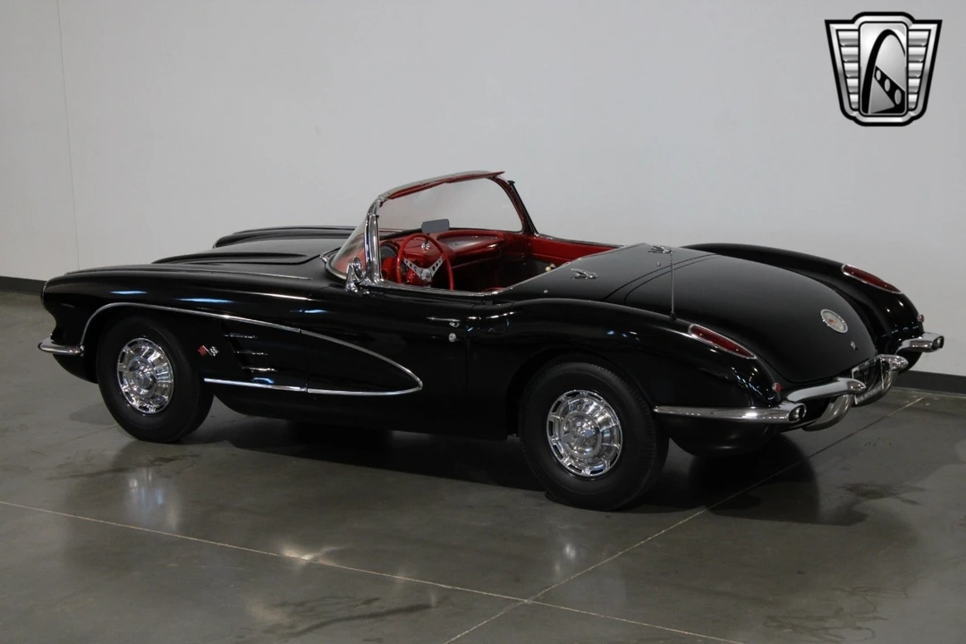 1960 Chevrolet Corvette C1 - Image 17 of 21