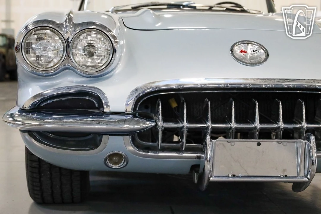 1960 Chevrolet Corvette C1 - Image 10 of 12