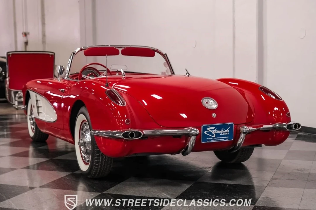 1960 Chevrolet Corvette C1 - Image 10 of 12