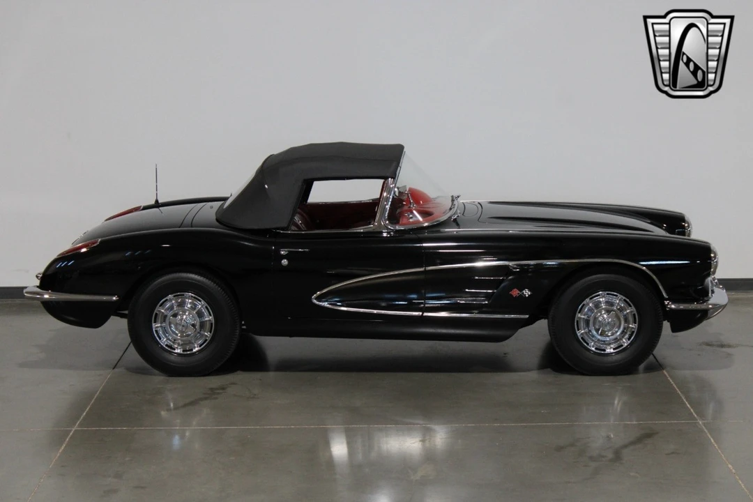 1960 Chevrolet Corvette C1 - Image 9 of 12