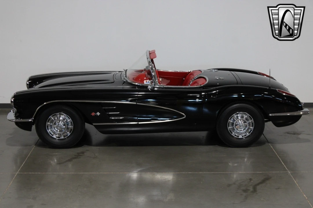 1960 Chevrolet Corvette C1 - Image 18 of 21