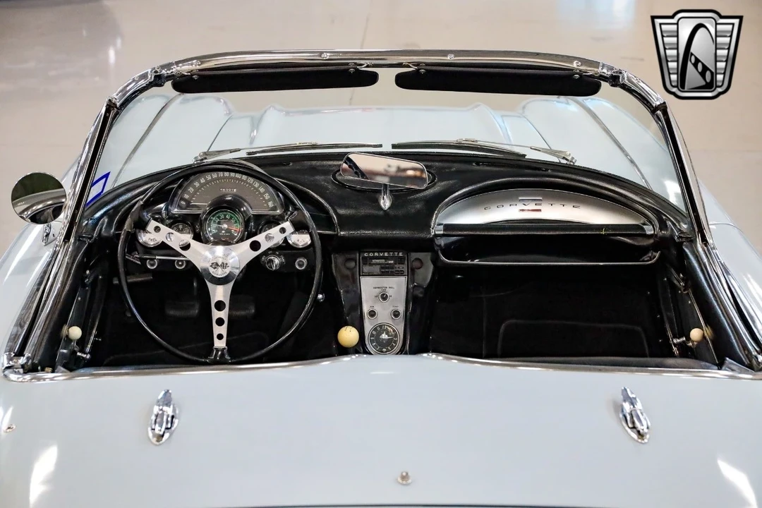 1960 Chevrolet Corvette C1 - Image 11 of 12