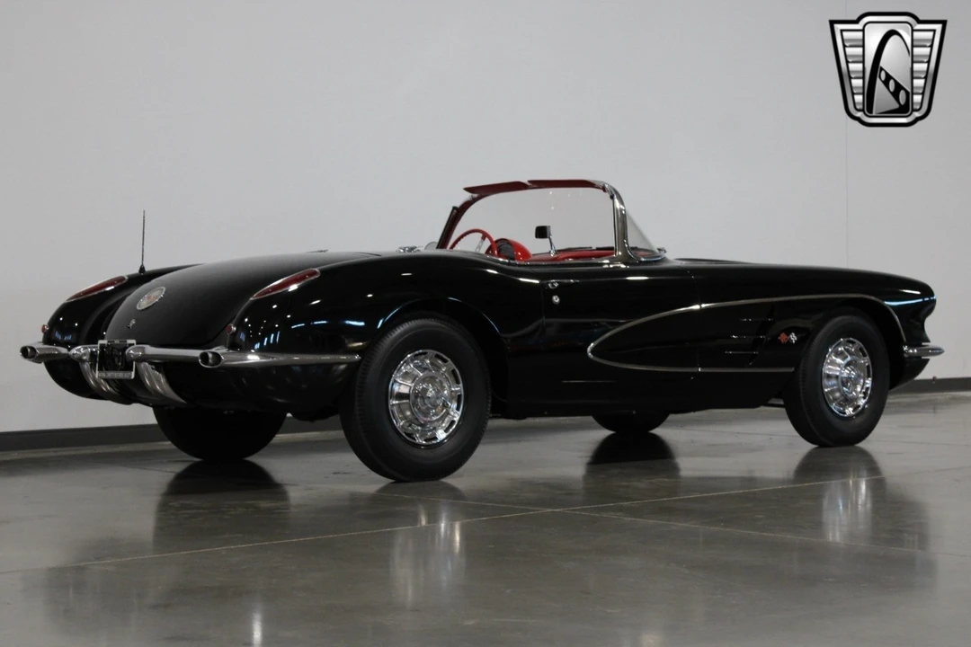 1960 Chevrolet Corvette C1 - Image 13 of 21