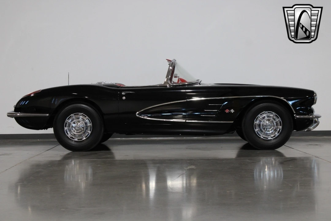 1960 Chevrolet Corvette C1 - Image 12 of 12